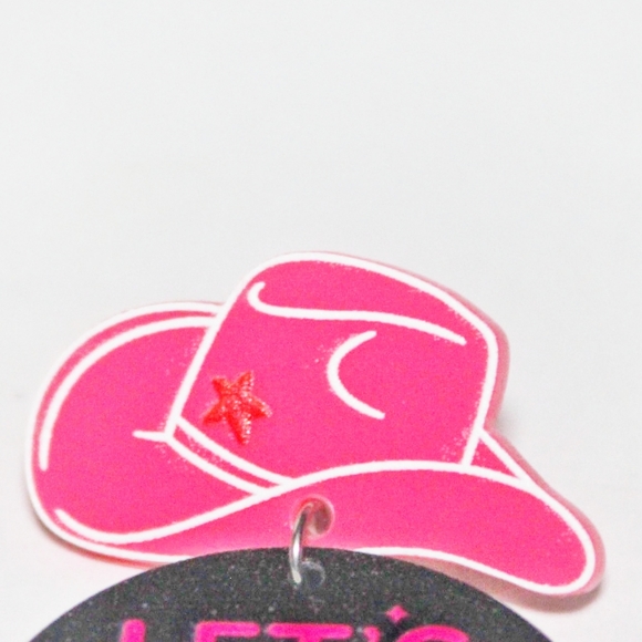 Let's go girls Shania Twain cowgirl hat earrings - Picture 6 of 6
